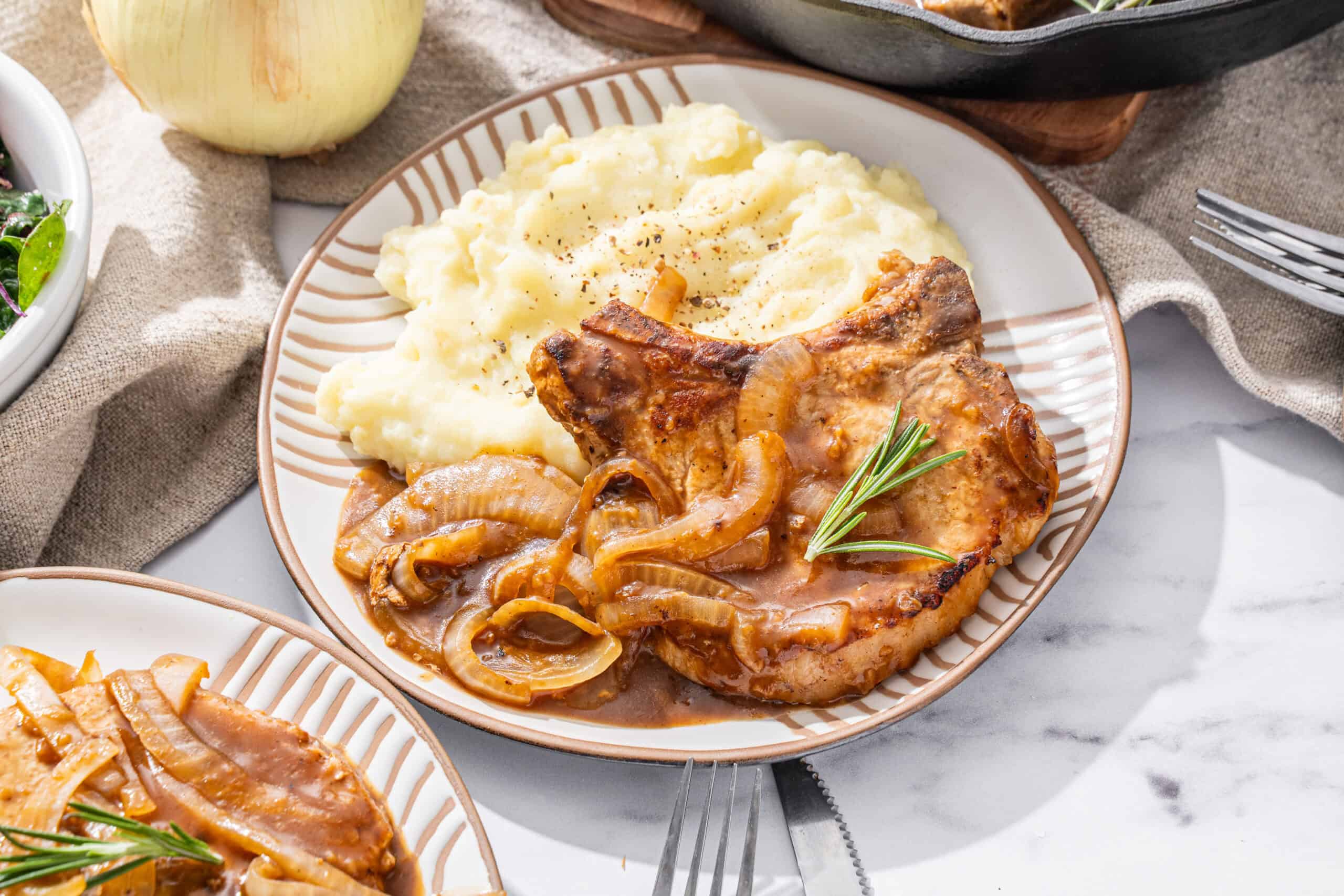 Joe's Smothered Pork Chops - Hey Recipe