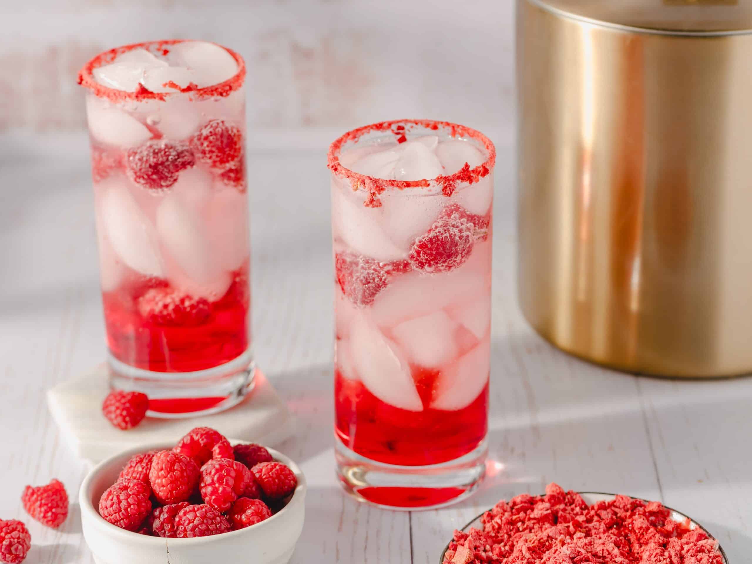 Festive Raspberry Mocktail Raspberry Mocktail - Hey Recipe