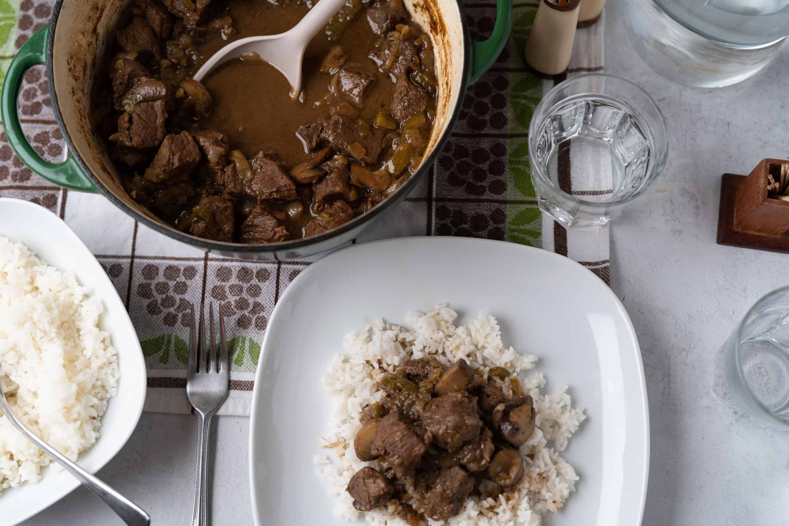Dutch Oven Steak Tips - Hey Recipe