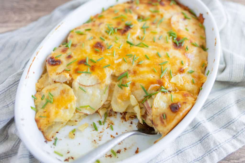 Three-Cheese Potatoes - Hey Recipe